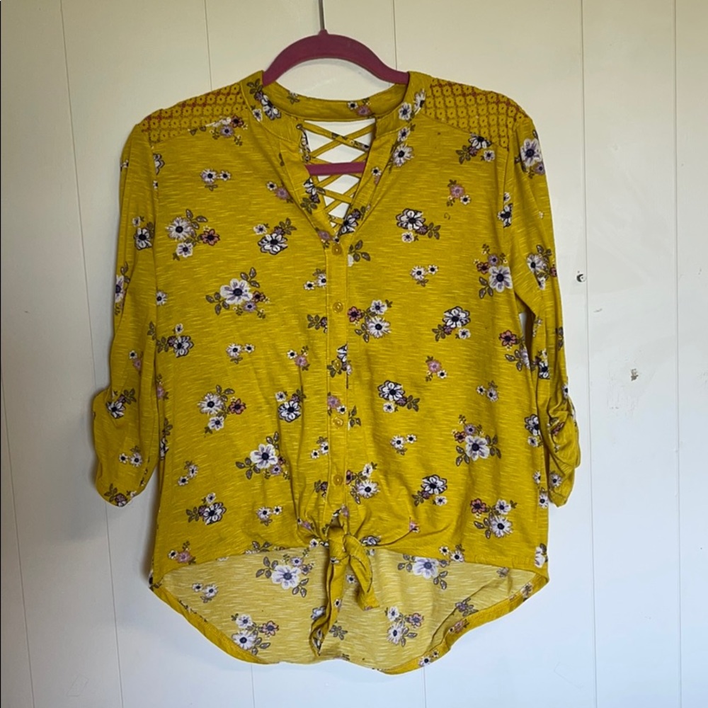 Juniors No Boundaries L yellow floral Tie Top